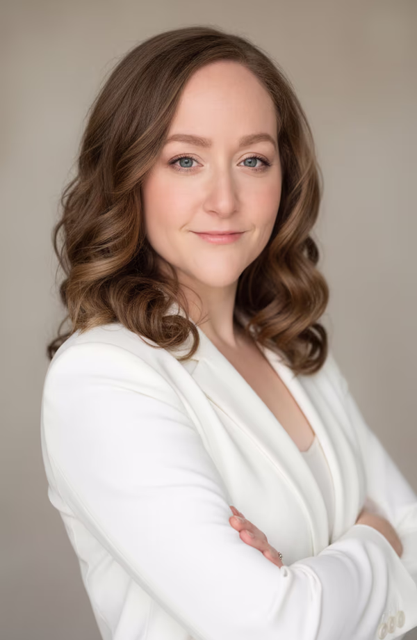 Ester Buchnik portrait