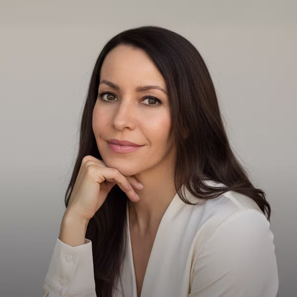 Liven coach portrait