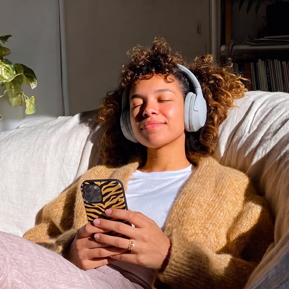 Person using the Liven self-care app